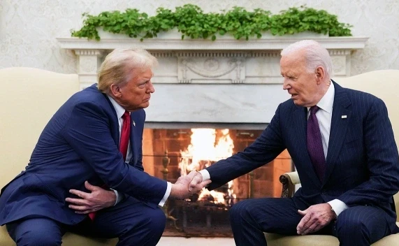 دجو بايدەن اق ۇيدە دونالد ترامپتى قابىلدادى