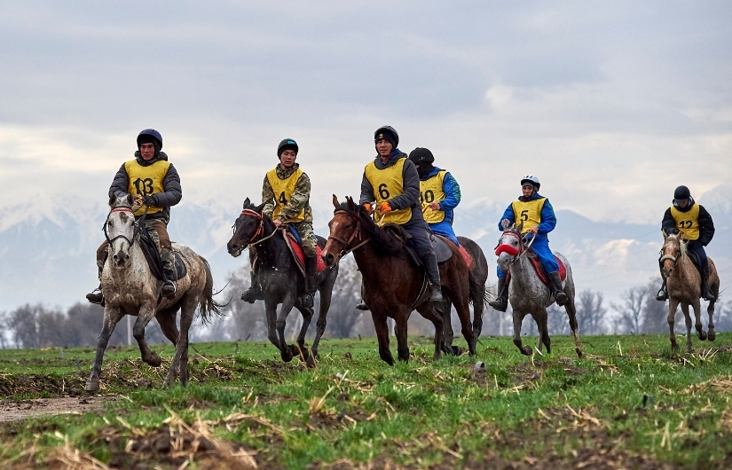 100 شاقىرىمدىق الامان