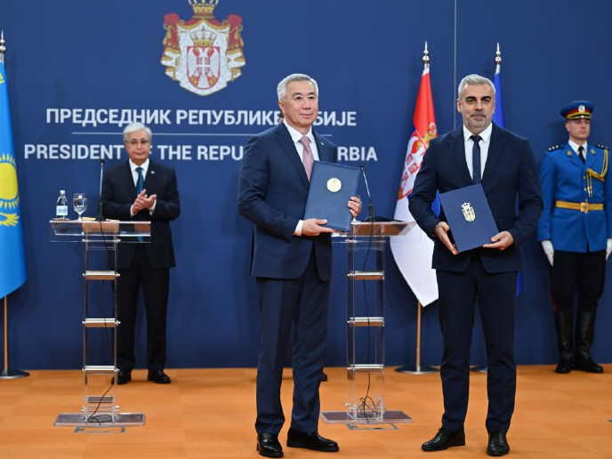 پرەزيدەنتتىڭ سەربياعا ساپارى بارىسىندا 10 قۇجاتقا قول قويىلدى