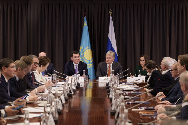 دوستىق رۋحىنداعى مەديا فورۋم