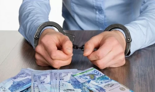 شاردارادا ءبىلىم ءبولىمىنىڭ لاۋازىمدى تۇلعالارى اقشا جىمقىردى دەگەن كۇدىككە ءىلىندى