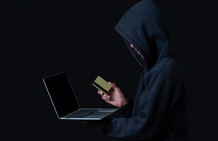 700-دەن اسا كيبەرالاياقتىق تىركەلدى