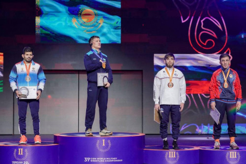 قازاقستان ارمياسىنىڭ بالۋانى كۇرەستەن الەم چەمپيونى اتانادى