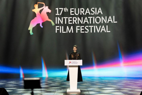 قاسىم-جومارت توقاەۆ: «ەۋرازيا» كينوفەستيۆالى ۇزدىك جوبالارعا جول اشادى دەپ سەنەمىن