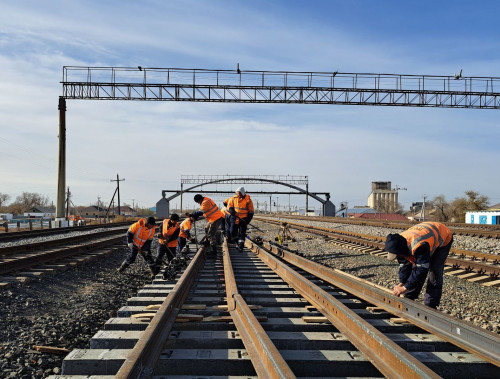 ەلىمىزدەگى 2,8 مىڭ شاقىرىمنان استام تەمىرجول جوندەلدى