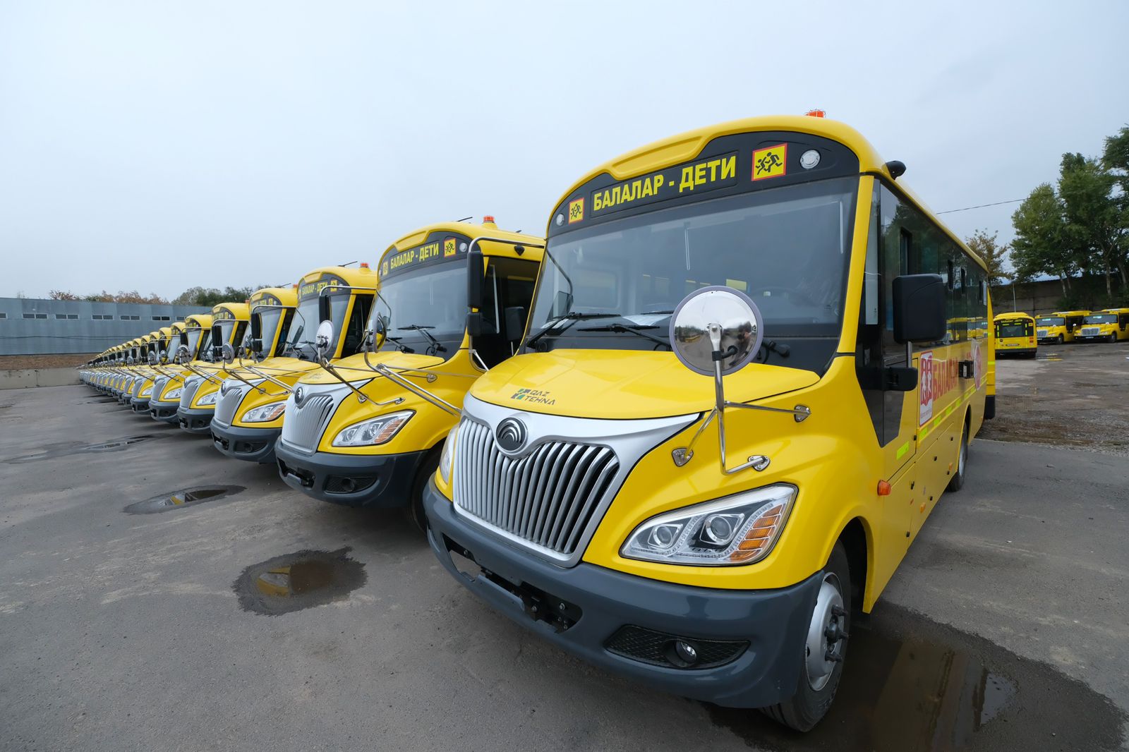 الماتىدا 100 جاڭا اۆتوبۋس مەكتەپ وقۋشىلارىن تەگىن تاسىمالدايدى