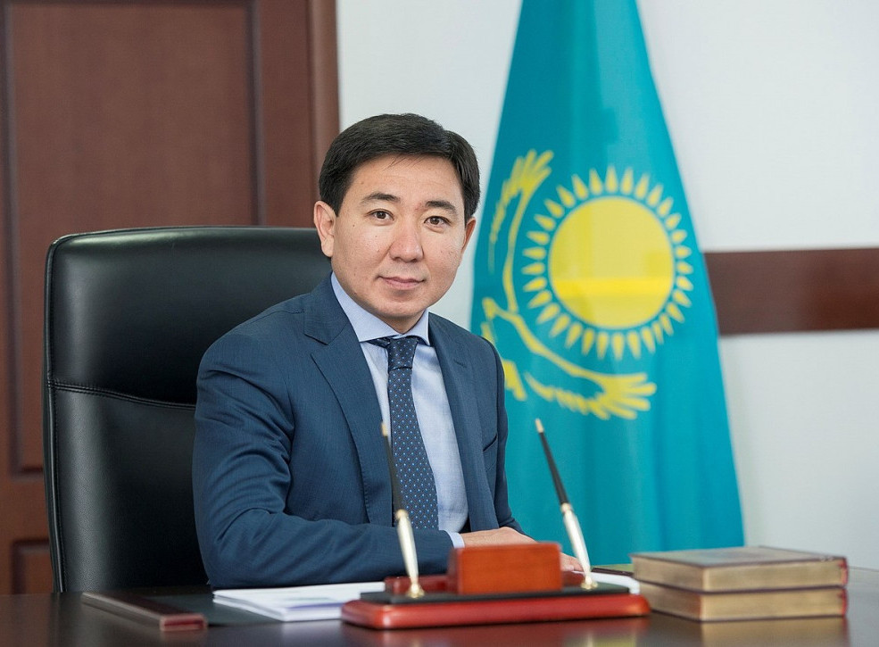 وسكەمەن قالاسىنىڭ اكىمى قىزمەتىنەن كەتەتىنىن مالىمدەدى