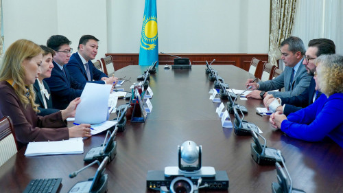 ەقدب قازاقستانداعى الەۋمەتتىك جوبالاردى قولداۋعا ءازىر