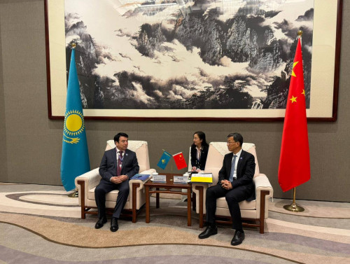 قازاقستان-قىتاي ءبىلىم سالاسىنداعى ىنتىماقتاستىقتى ارتتىرۋعا مۇددەلى