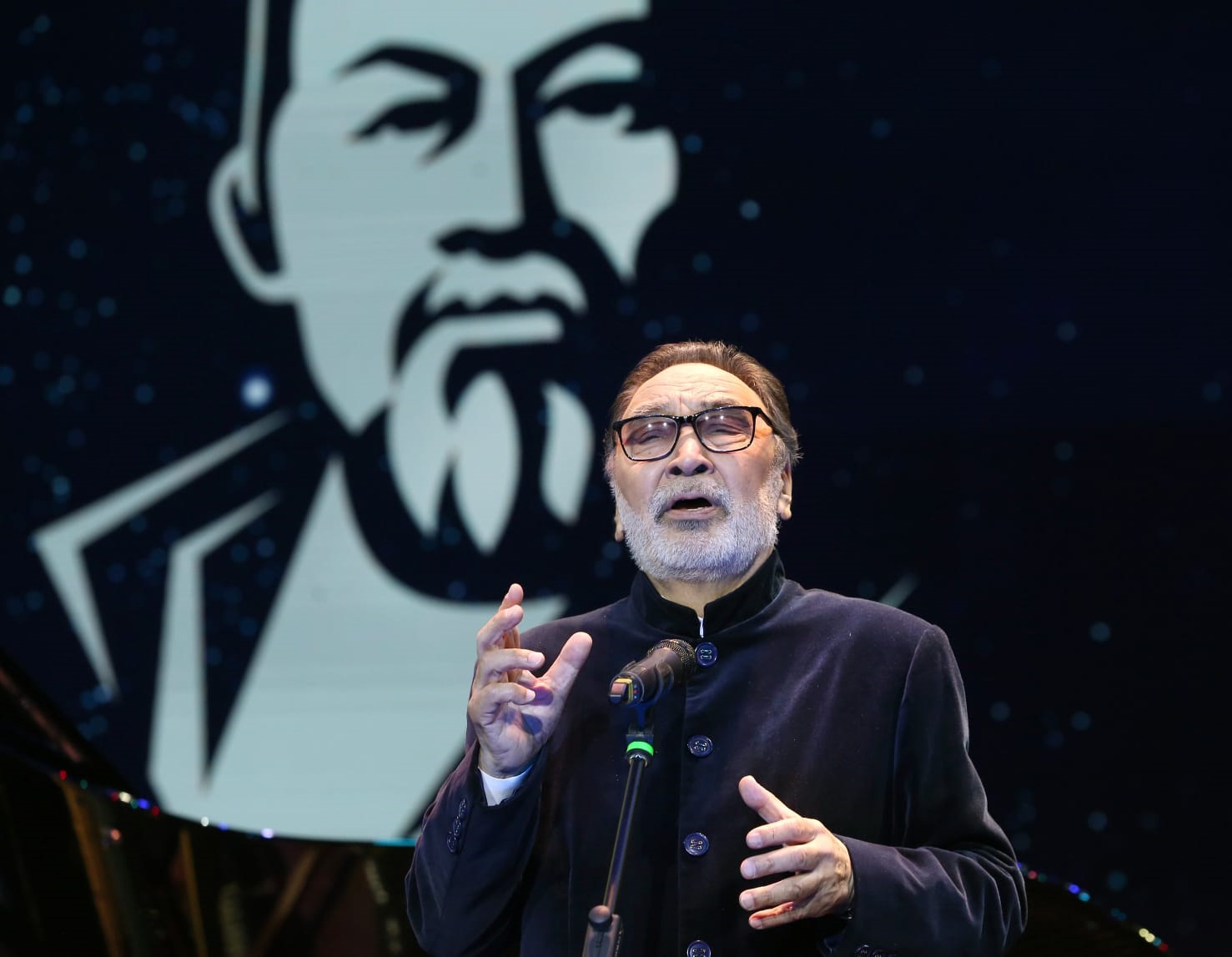 اباي رۋحىمەن سىرلاسقان ءانشى