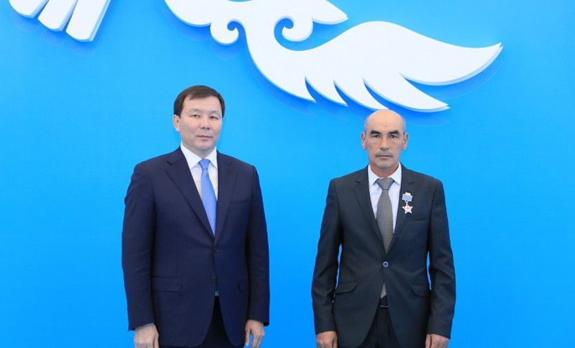 كوپتىڭ قۇرمەتىنە بولەنگەن