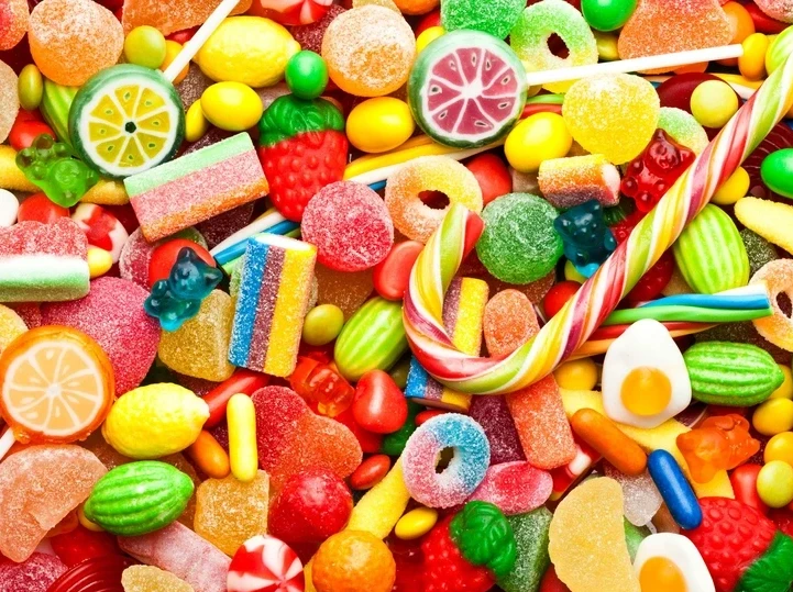 قىرعىزستاندا مەكتەپ وقۋشىلارى تاتتىدەن ۋلانىپ قالعان