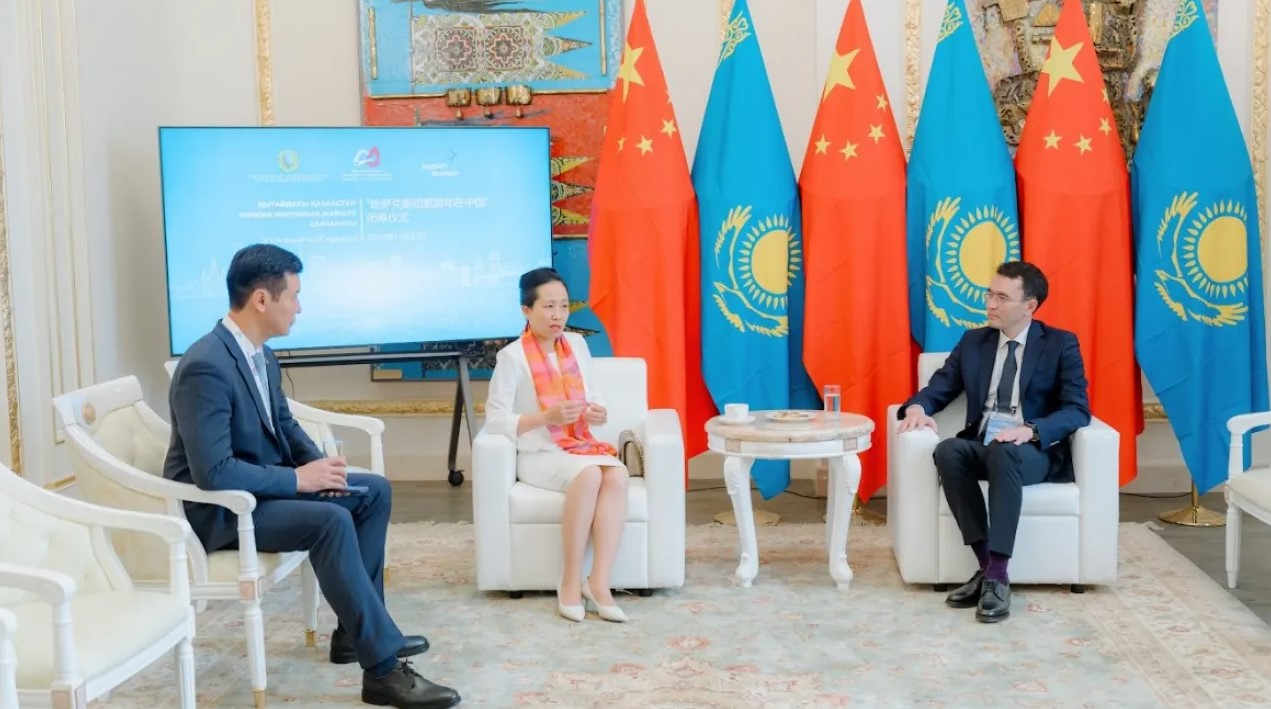 قازاقستان – قىتاي: تۋريستەر قاتارى ارتا ءتۇستى