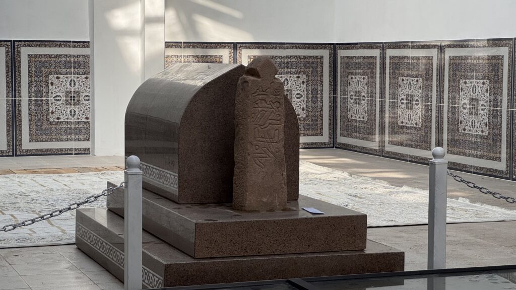 نۇرىن شاشقان نۇران باب