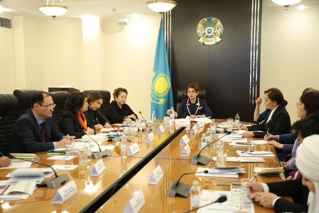 ايەلدەر مەن بالالار قاۋىپسىزدىگى باستى نازاردا