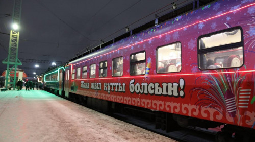 جەلتوقسانداعى مەرەكەلەر كەزىندە قوسىمشا پويىزدار قاتىنايدى