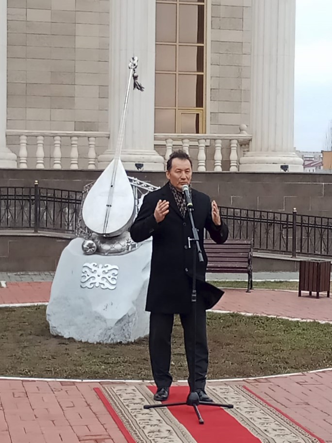 ۇلت ونەرىنە كورسەتىلگەن قۇرمەت