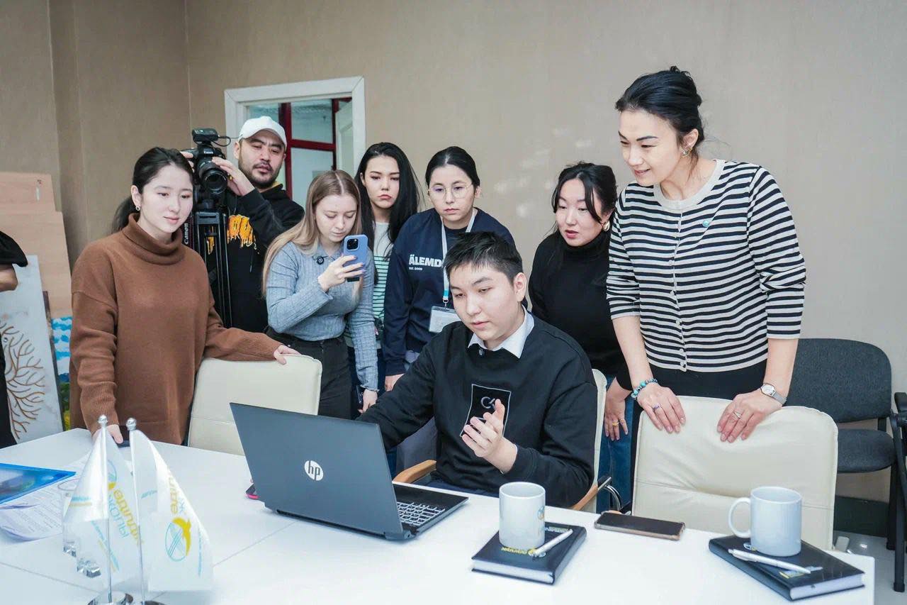 جەمقورلىقتان جيرەندىرەتىن كومپيۋتەرلىك ويىن