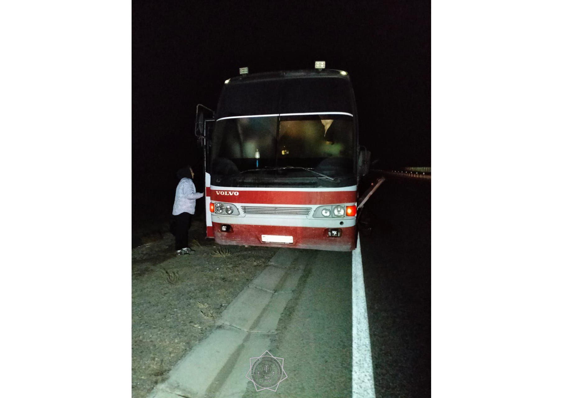 اقاۋلى اۆتوبۋستان 14 ادام ەۆاكۋاتسيالاندى