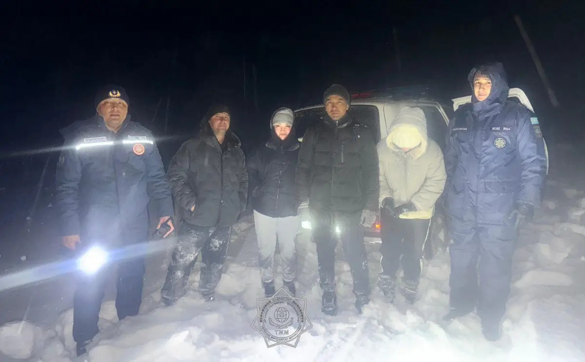 قاراعاندى وبلىسىندا اداسىپ كەتكەن تۋريستەر تابىلدى