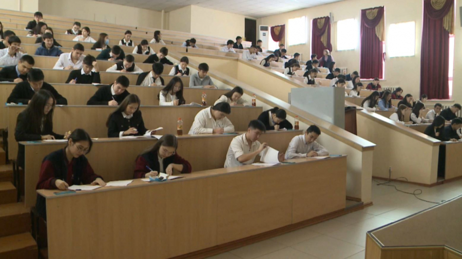 دارىندىلاردى قولدايدى