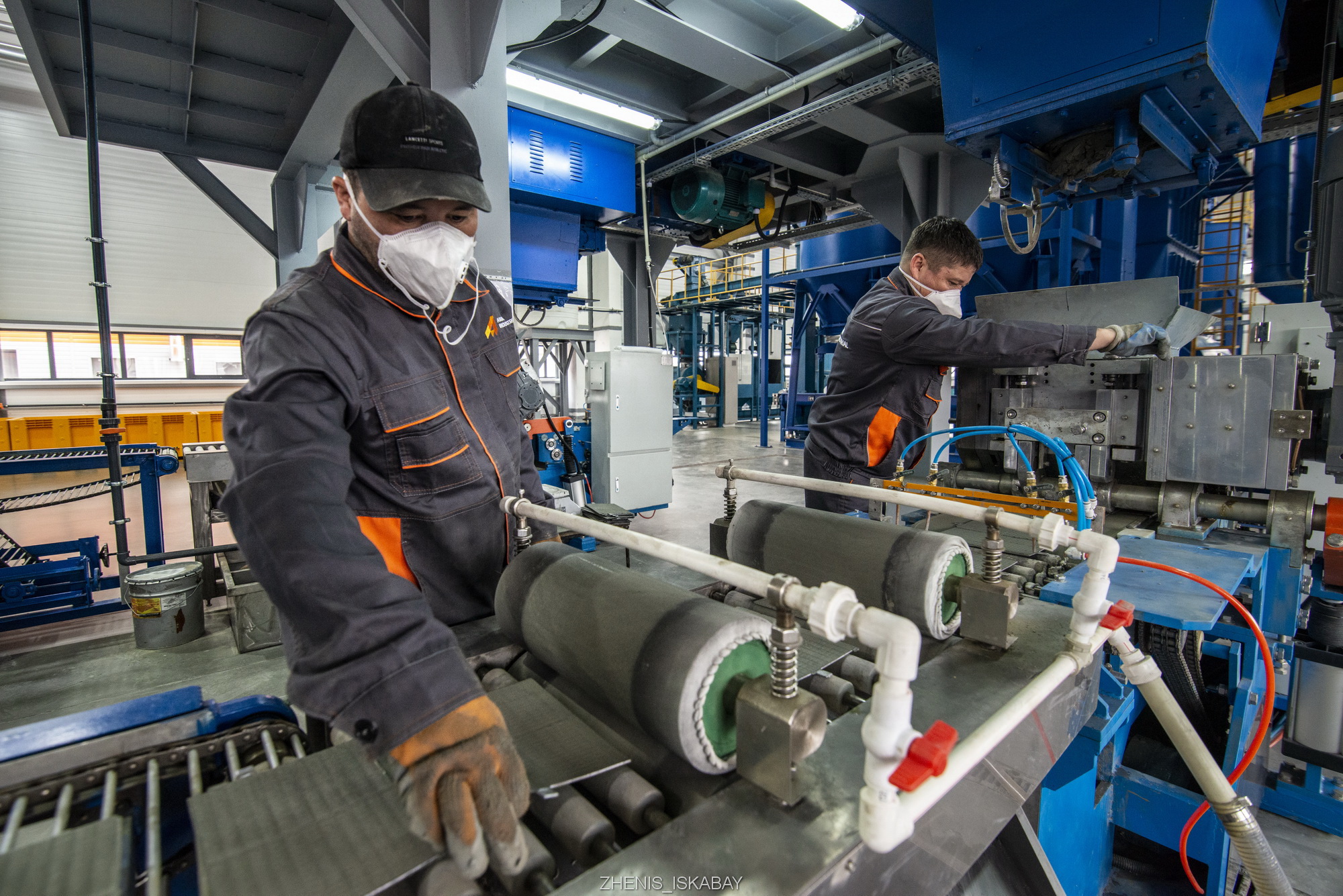 باتارەيا شىعاراتىن بىرەگەي كاسىپورىن