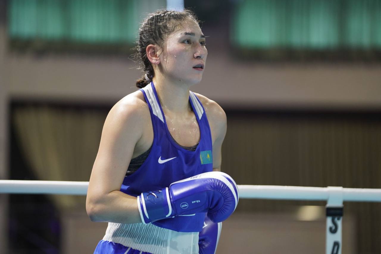 ازيا دوداسى: ەل قورجىنىندا ەكى التىن