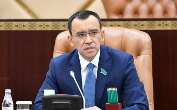 پالاتا وتىرىسىنىڭ كۇن ءتارتىبى بەكىتىلدى