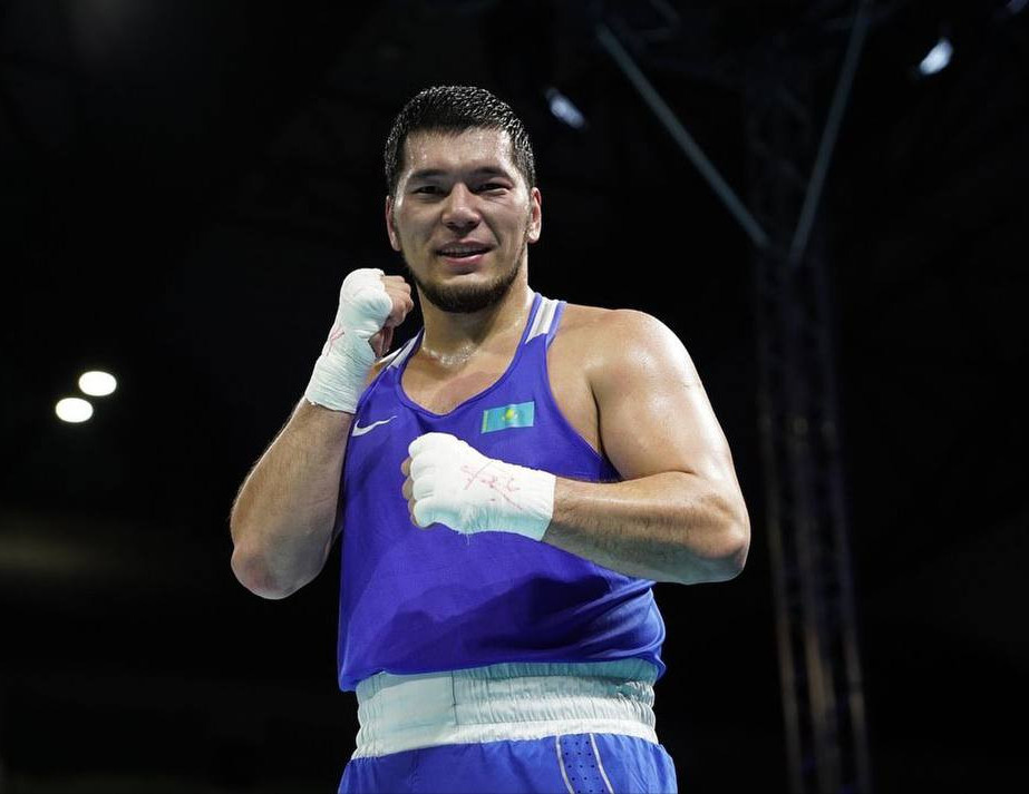 ايبەك ورالباي بوكستان ازيا چەمپيونى اتاندى