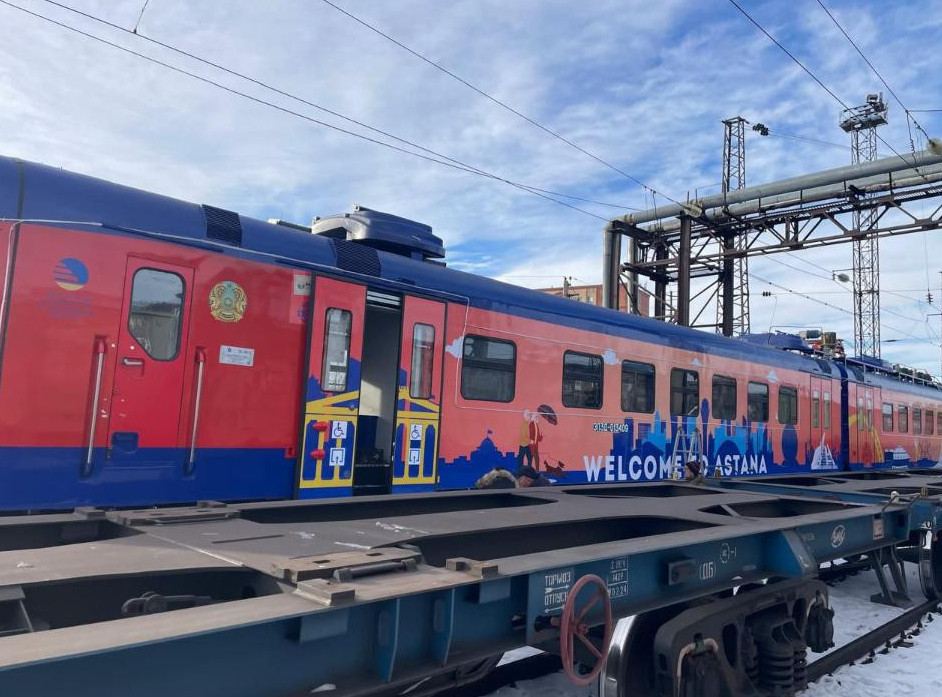 بۋرابايعا جاڭا تۋريستىك پويىز قاتىنايدى