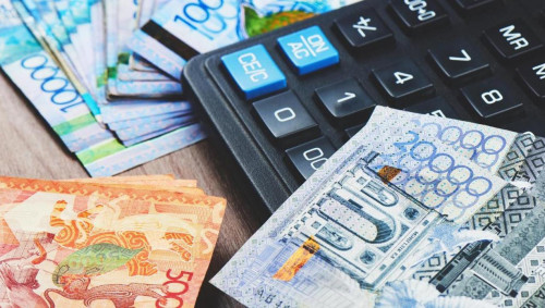 بيىل زەينەتاقى مەن جاردەماقى تولەۋگە 5,2 ترلن تەڭگە ءبولىندى