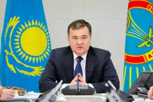 «Egemen Qazaqstan» ەلدىك ماسەلەلەردى كوتەرىپ كەلەدى - جەڭىس قاسىمبەك