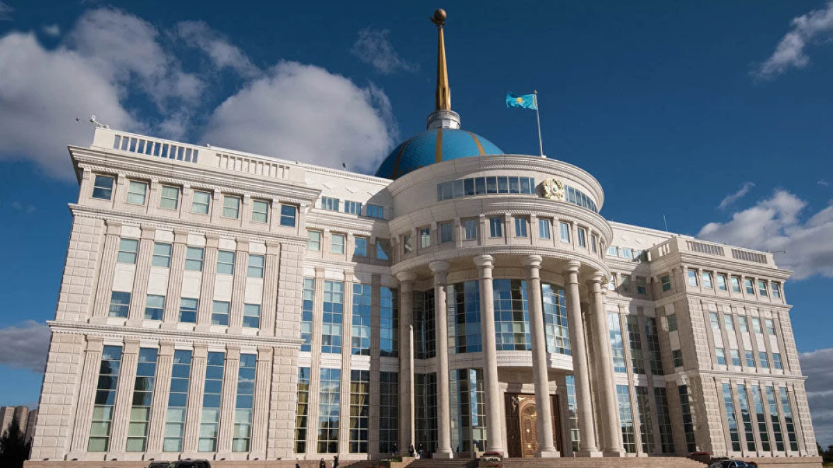 تاۋەلسىزدىك كۇنىنە وراي قۇتتىقتاۋ جەدەلحاتتارى كەلىپ ءتۇستى