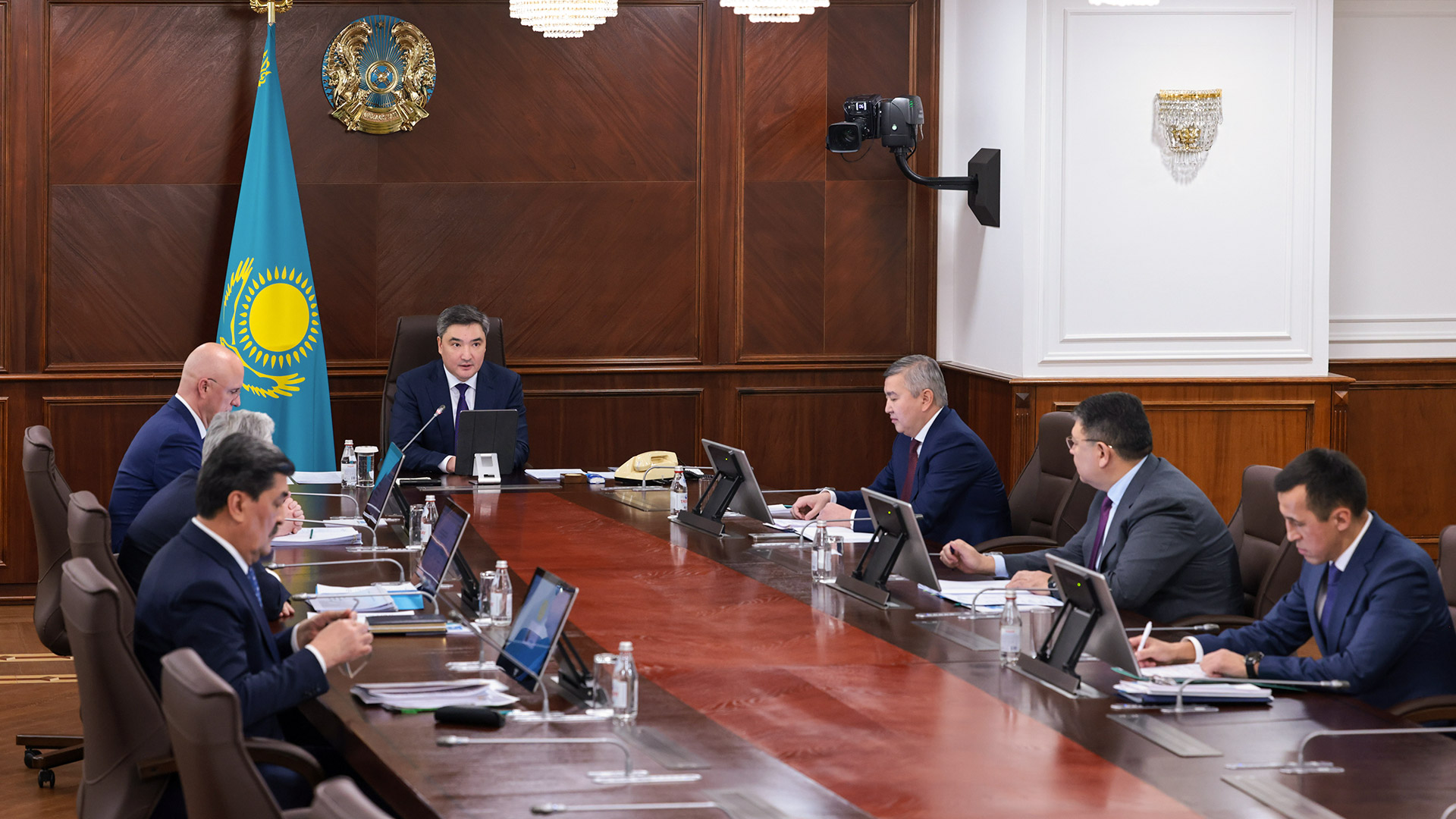 شيكىزاتتىق ەمەس سەكتوردىڭ ۇلەسى ارتتى