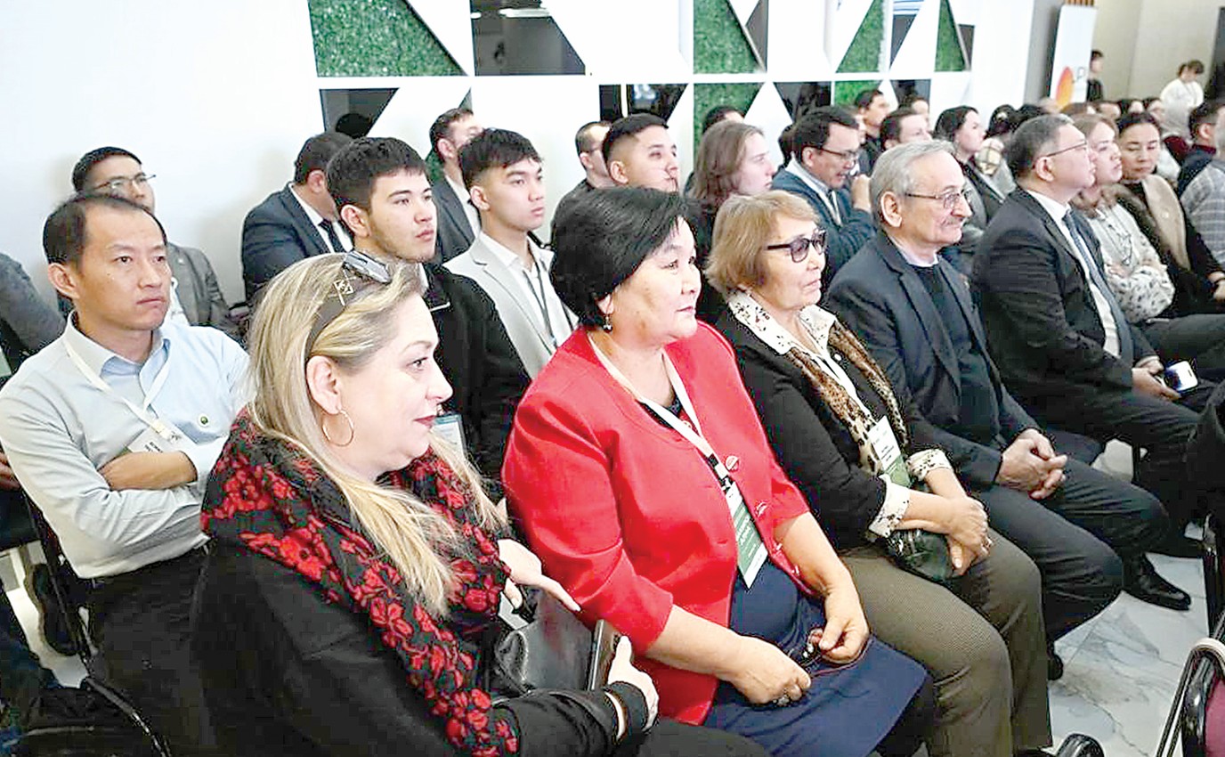 عىلىمسىز ءوندىرىس ورگە باسپايدى