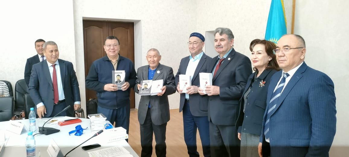 ابىلاي حاننان احمەت بايتۇرسىن ۇلىنا دەيىن