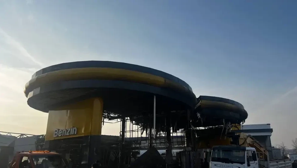 وزبەكستاندا جانارماي قۇيۋ بەكەتى جارىلىپ, ءبىر ادام كوز جۇمدى