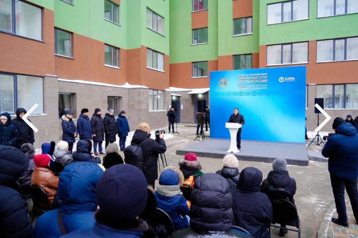 استانادا قۇرىلىسى ۇزاققا سوزىلعان ەكى تۇرعىن ءۇي كەشەنى اياقتالدى