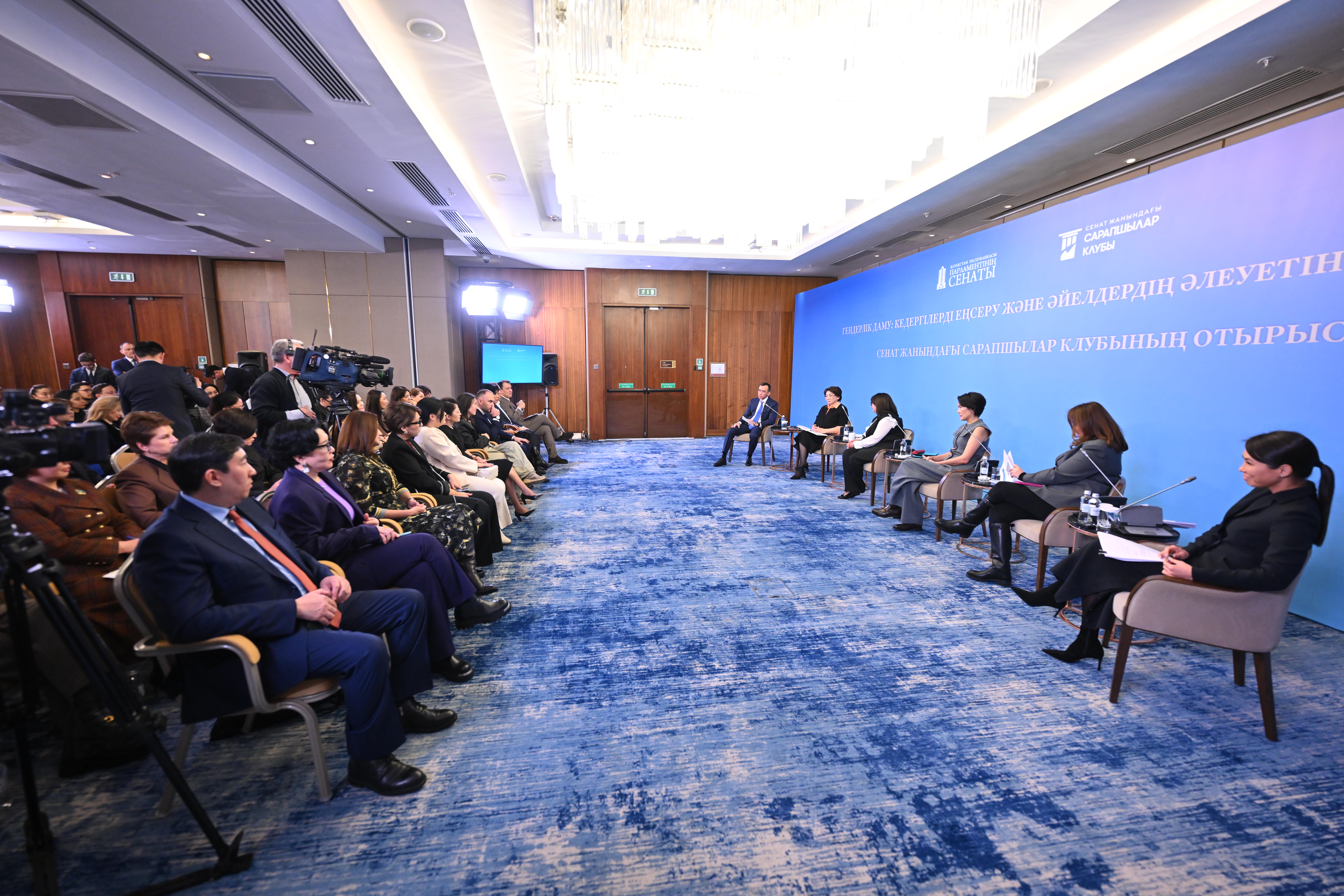 اۋىلدىق جەرلەردەگى ايەلدەردىڭ ەكونوميكالىق بەلسەندىلىگى ءالى دە تومەن - سەنات توراعاسى