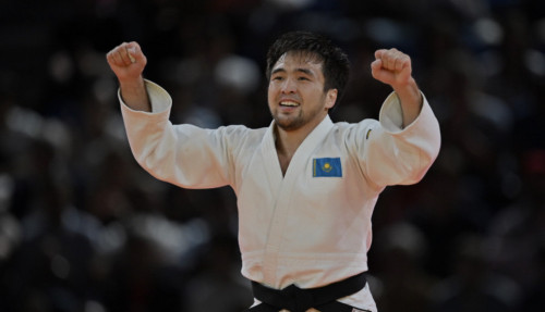 ەلدوس سمەتوۆ جىلدىڭ ۇزدىك سپورتشىسى اتاندى