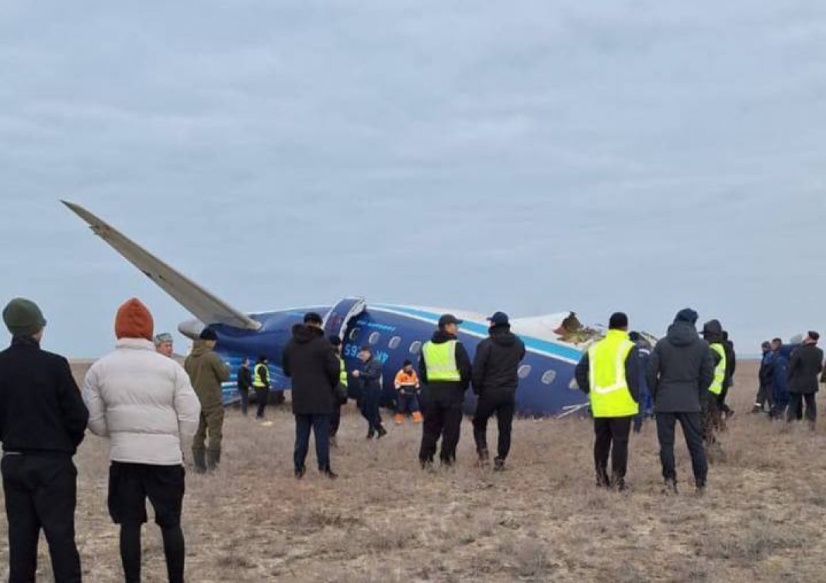 ۇشاق قۇلاعان جەردەن 12 ادام اۋرۋحاناعا جەتكىزىلدى