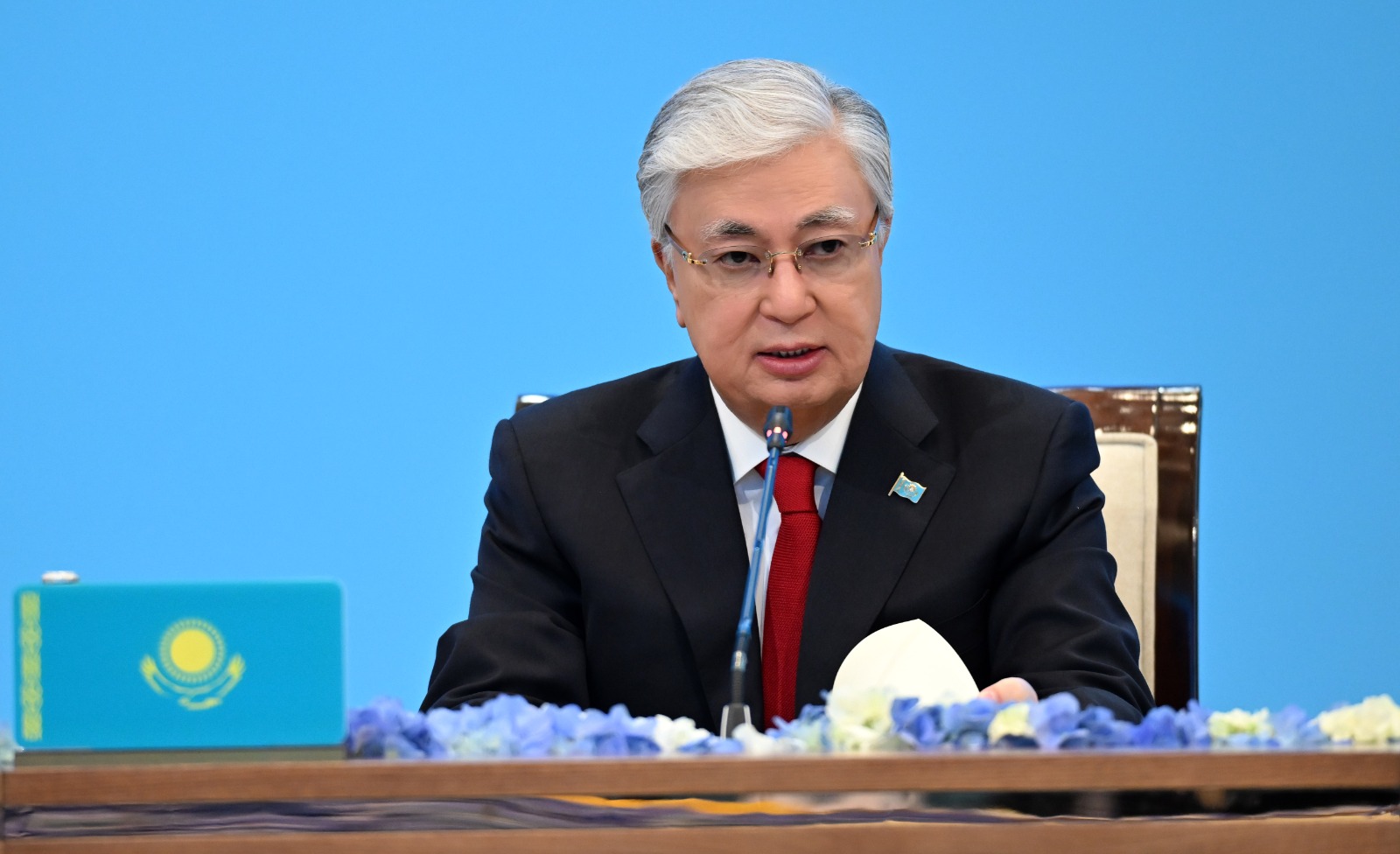 ەلدىگىمىزدى تانىتقان ەرەن جىل