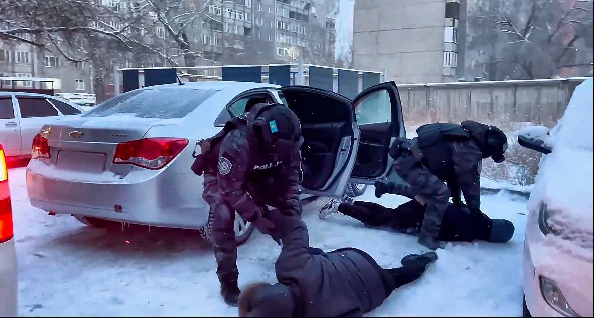 اباي وبلىسىندا «گاسترولدىك كۆارتەت» اتانعان پاتەر ۇرىلارى ۇستالدى