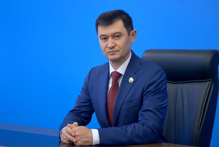 سوت اكىمشىلىگىنىڭ باسشىسى قازاقستان حالقىن جاڭا جىلمەن قۇتتىقتادى