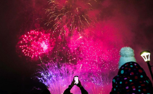 جاڭا جىلدا پيروتەحنيكالىق زاتتاردان 63 ادام زاردام شەكتى