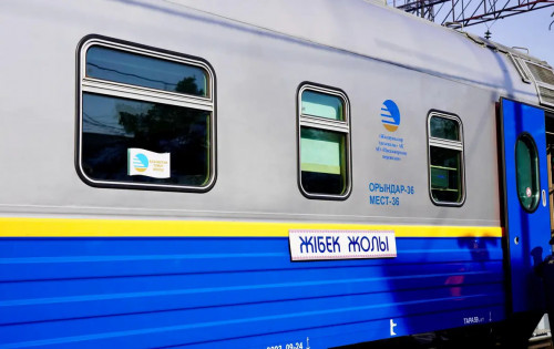 Jibek joly تۋريستىك پويىزى العاش رەت سامارقانعا اتتاندى