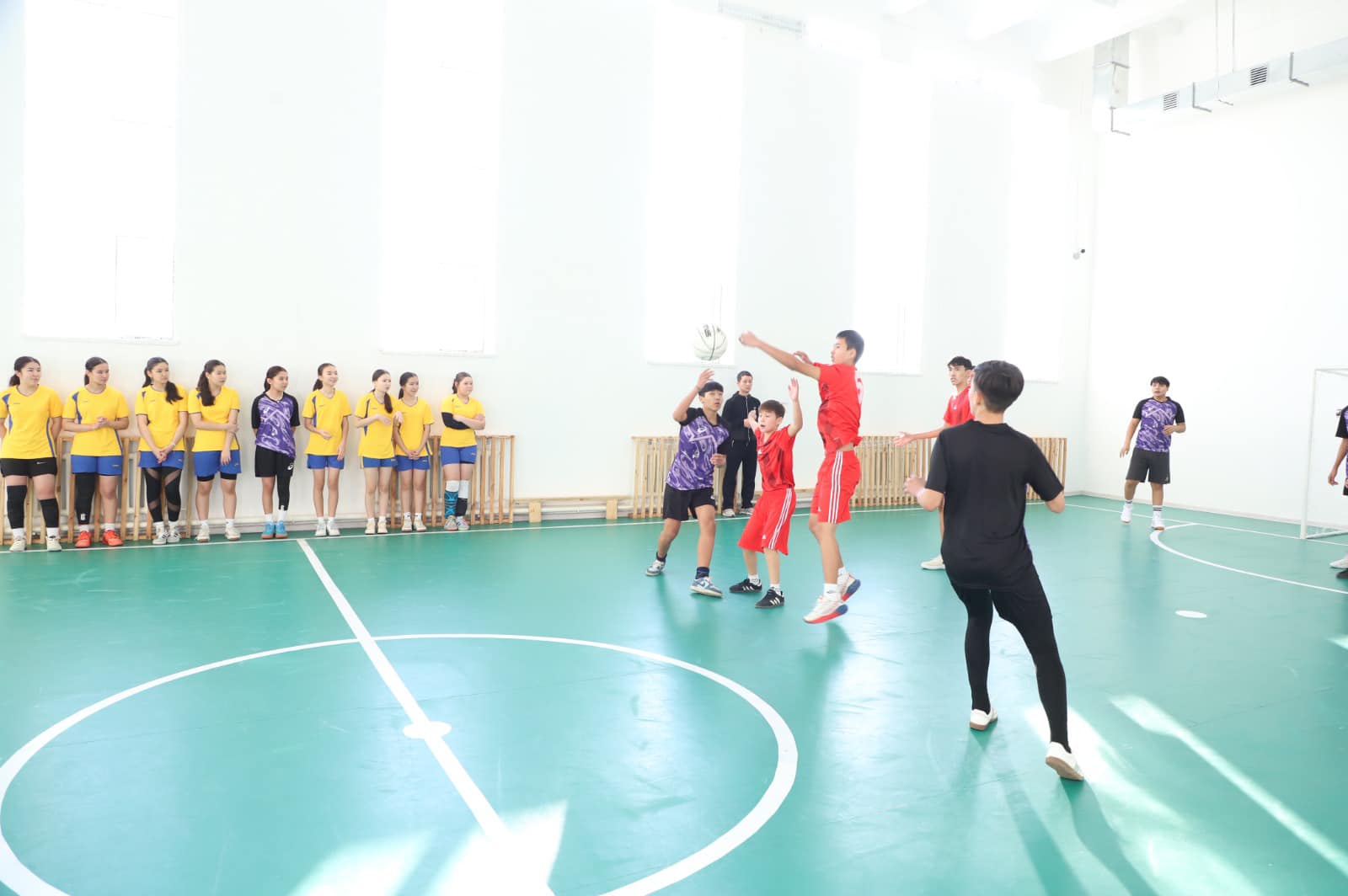 قالا مەن دالا قۋانىشى