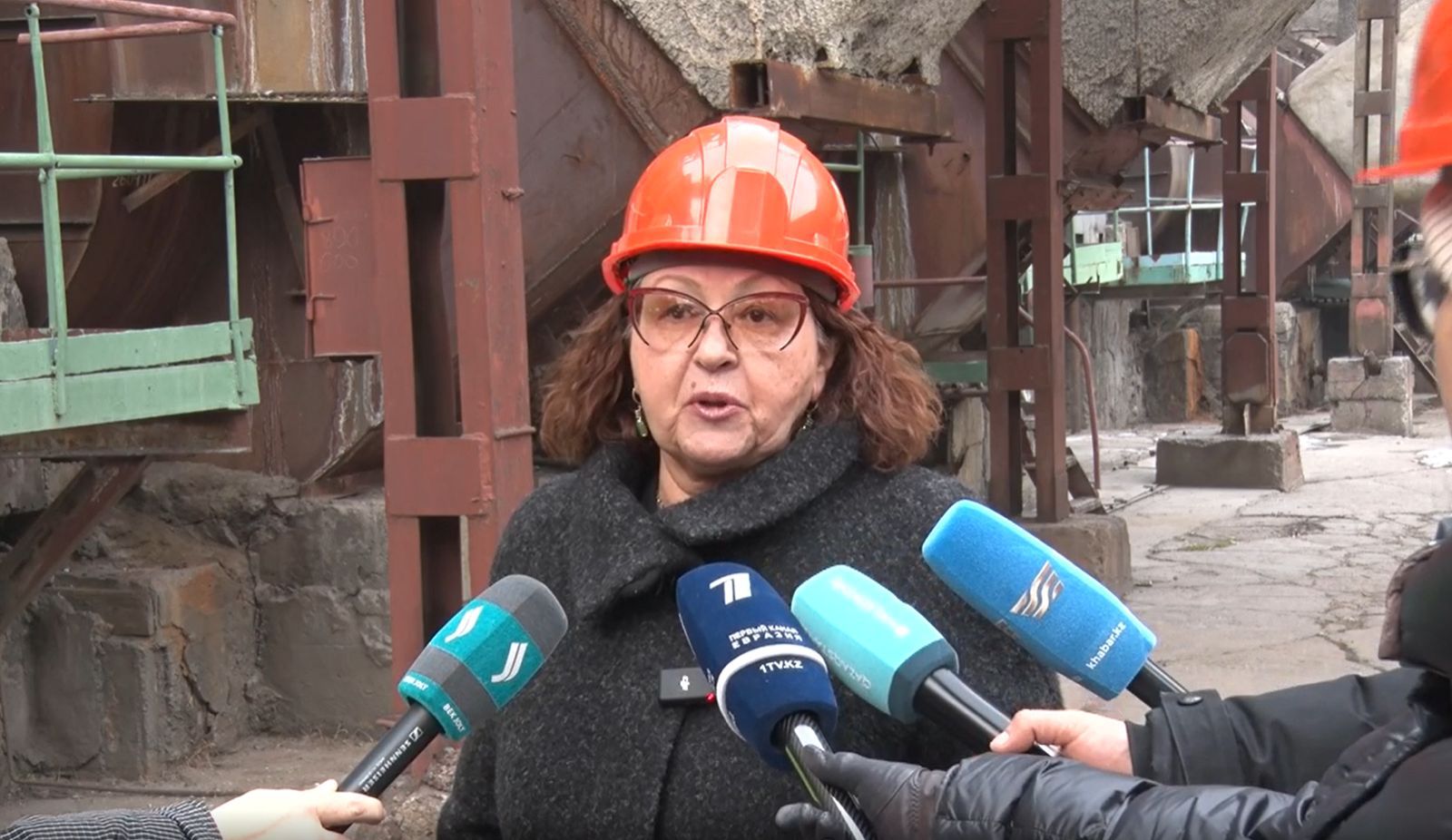 دەپۋتات الماتىداعى №1 جىلۋ ەلەكتر ورتالىعىنىڭ جۇمىسىمەن تانىستى