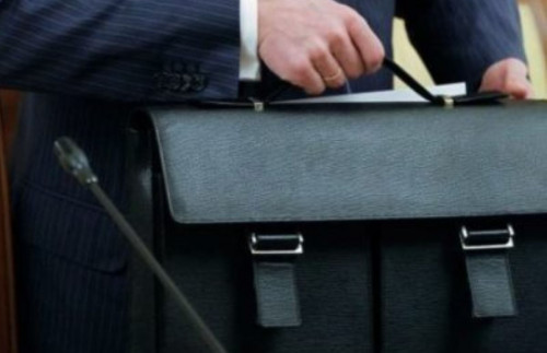 شىمكەنتتە اۋىز سۋ ماسەلەسىن شەشە الماعان شەنەۋنىكتەر جازالاندى