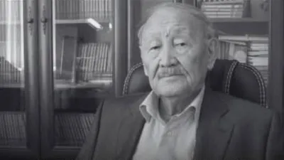 پرەزيدەنت مەكەمتاس مىرزاحمەت ۇلىنىڭ جاقىندارىنا كوڭىل ايتتى